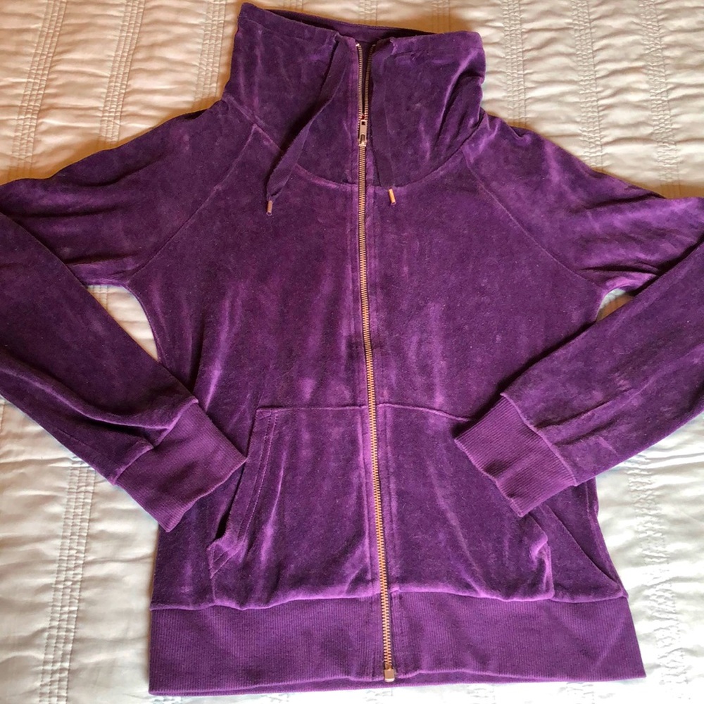 H&M Velour Cowl Neck Zip up Size 8